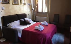 Navona Home